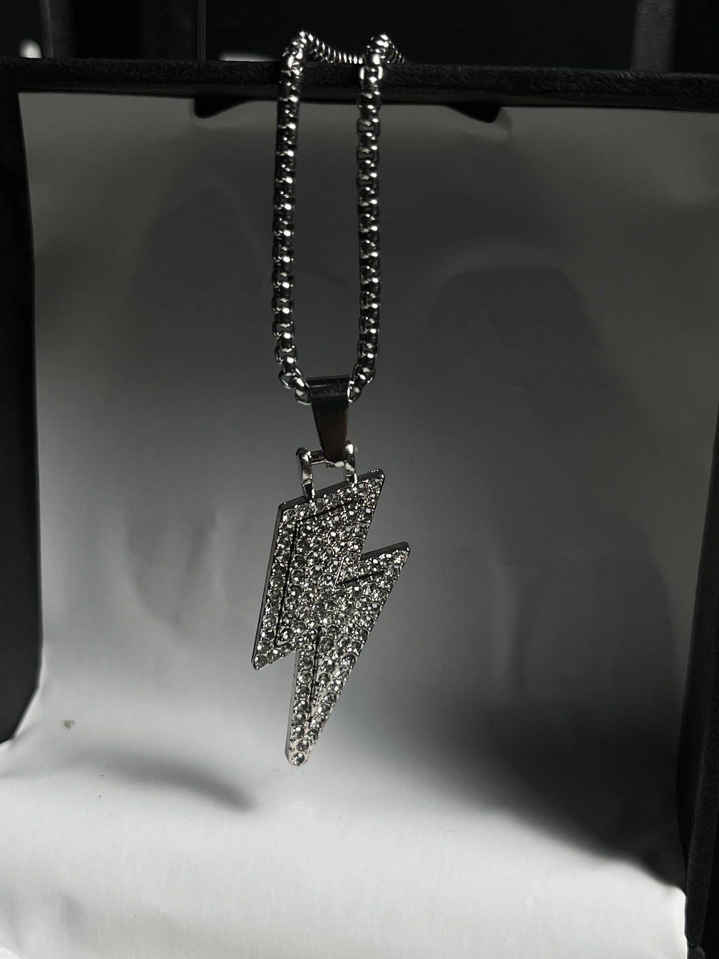 DAFFY Premium Thunder Stone Lightening Silver Pendant