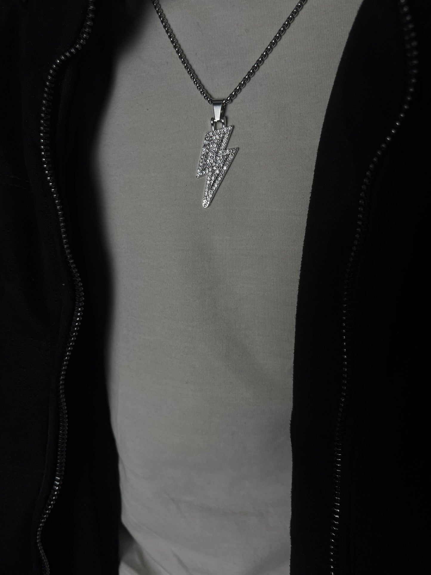 DAFFY COMBO SNAKE CHAIN & THUNDER LIGHTENING PENDANT - LIMITED EDITION COMBO PACK -