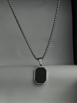 DAFFY OBSIDIAN EDGE PREMIUM QUALITY BLACK PENDANT